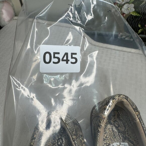 B.O.C Womens Snake Print Leather Slip-On Clogs Size 9 nursing clogs - Picture 9 of 9